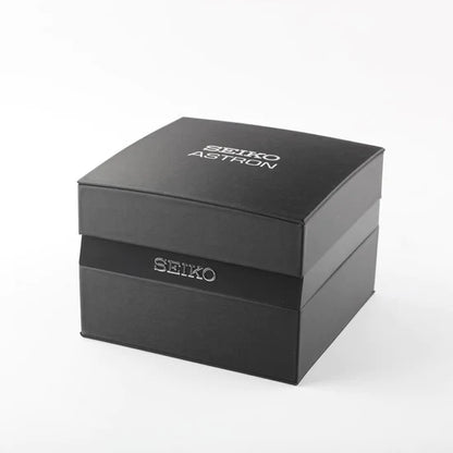 Ceas Seiko 5 Sports Analog-Digital pentru bărbați, cu mecanism cuartz și brățară din oțel inoxidabil.